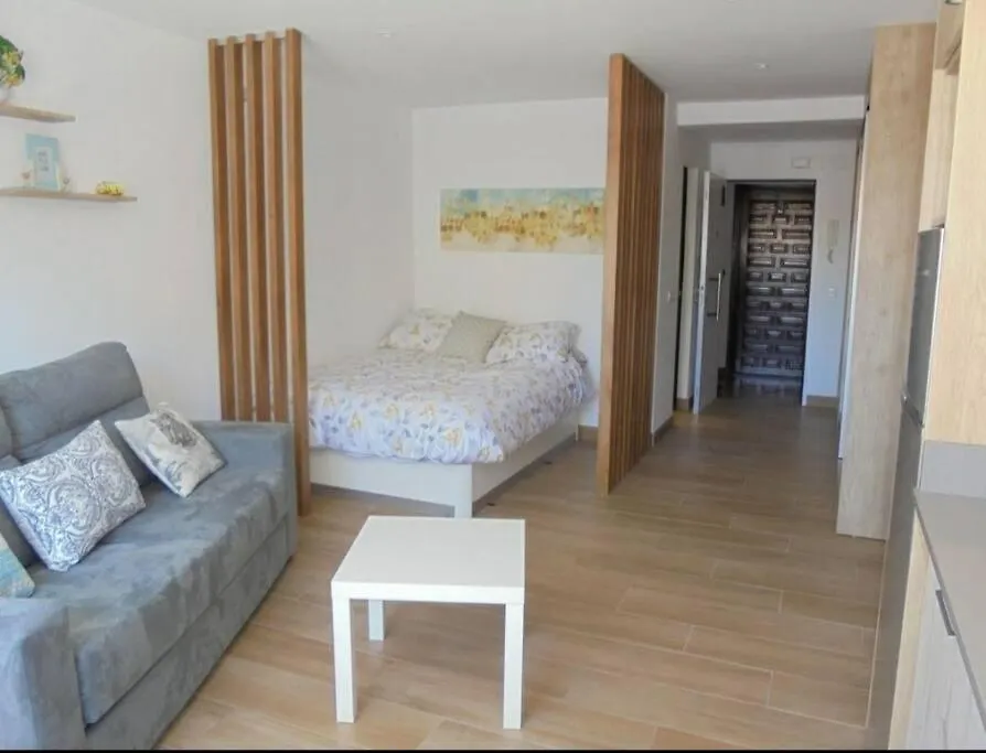 Apartamento Estiloso Al Lado Del Mar Torre Del Mar Spanien